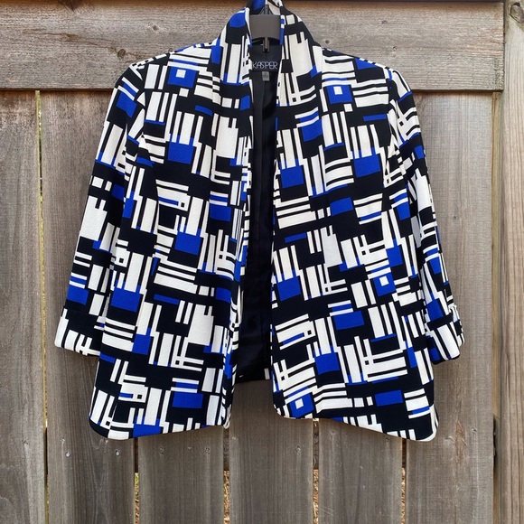 Black, Blue and White Crop Color Block Jacket - Picture 2 of 7